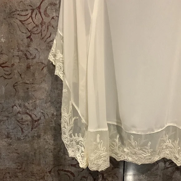 NWOT Express Poncho Type Sheer Top - Picture 3 of 5